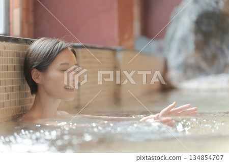 Hotspring, hot spring, spa 134854707