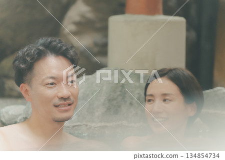 外部露天池 夫婦 情侶 134854734
