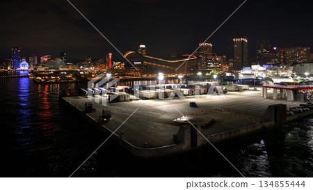 夜幕下的神戶港城市景觀 神戶灣地區 夜幕下的神戶港城市景觀 神戶灣地區 134855444