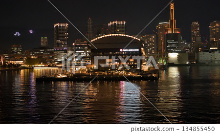 夜幕下的神戶港城市景觀 神戶灣地區 夜幕下的神戶港城市景觀 神戶灣地區 134855450