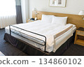 Japanese business hotel guest rooms 134860102