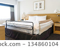 Japanese business hotel guest rooms 134860104