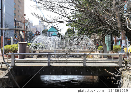 西川綠道公園噴泉廣場(岡山縣岡山市) 西川綠道公園噴泉廣場(岡山縣岡山市) 134861919