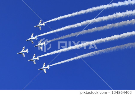 藍色的衝動 134864403