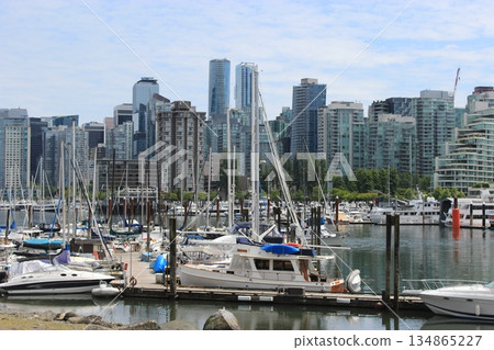 Recommended tourist spots in Vancouver, North America's leading multicultural city, including Stanley Park and poutine potatoes Recommended tourist spots in Vancouver, North America's leading multicultural city, including Stanley Park and poutine potatoes 134865227