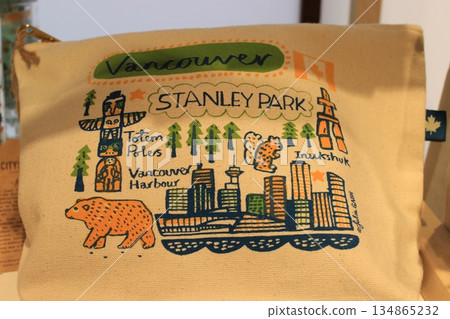 Recommended tourist spots in Vancouver, North America's leading multicultural city, including Stanley Park and poutine potatoes Recommended tourist spots in Vancouver, North America's leading multicultural city, including Stanley Park and poutine potatoes 134865232