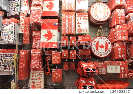 Recommended tourist spots in Vancouver, North America's leading multicultural city, including Stanley Park and poutine potatoes Recommended tourist spots in Vancouver, North America's leading multicultural city, including Stanley Park and poutine potatoes 134865237