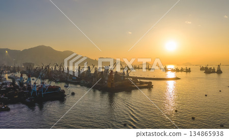 Dec 24 2025 Beautiful Sunset View at New Yau Ma Tei Typhoon Shelter Dec 24 2025 Beautiful Sunset View at New Yau Ma Tei Typhoon Shelter 134865938