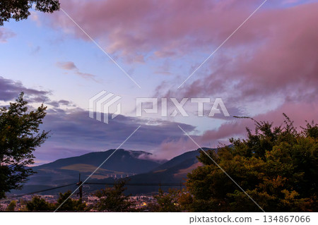 Yufuin's mountains dyed in the sunset Yufuin's mountains dyed in the sunset 134867066
