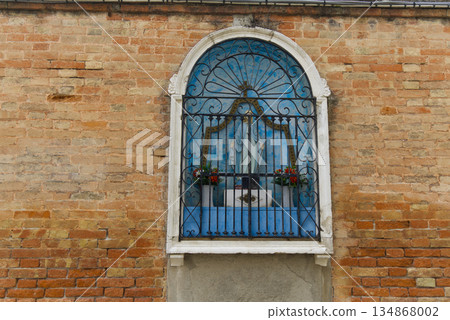 威尼斯時尚的窗戶防護欄 134868002
