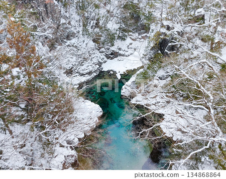 Tsukechi Gorge (winter) Tsukechi Gorge (winter) 134868864