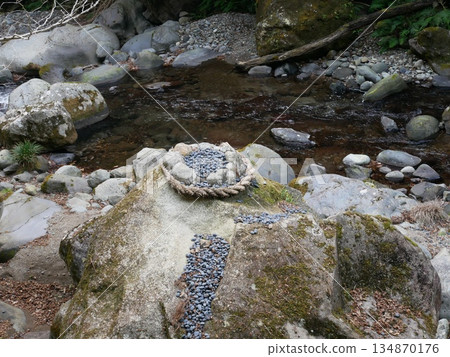 The large rock formations of Kawazu Seven Waterfalls (Kawazu Town, Shizuoka Prefecture) 134870176