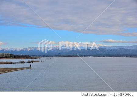 Snow-capped Mount Hakusan seen from Shibayamagata in Kaga City, Ishikawa Prefecture Snow-capped Mount Hakusan seen from Shibayamagata in Kaga City, Ishikawa Prefecture 134870403