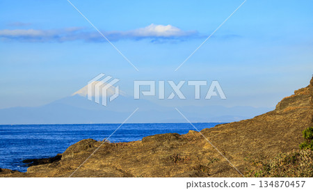 Kurosaki Nose, Mitohama Beach and Mount Fuji on the Miura Peninsula 134870457