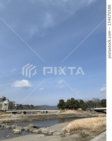 加茂河和踏腳石 134870586