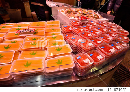 Herring roe and salmon roe for sale at Omicho Market in Kanazawa City, Ishikawa Prefecture Herring roe and salmon roe for sale at Omicho Market in Kanazawa City, Ishikawa Prefecture 134871051