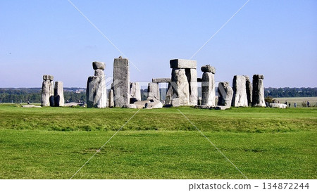 Stonehenge in Salisbury, England 134872244
