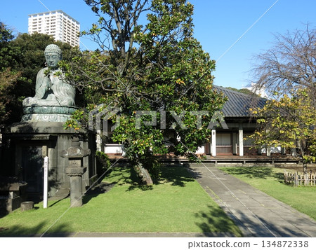 台東區谷中天王寺（正殿：釋迦如來青銅坐像） 134872338
