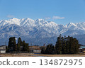 晴朗冬日里看到的立山山脈 134872975