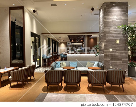 Resort hotel lobby 134874707