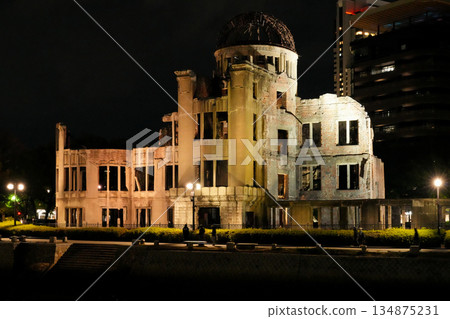 【世界遺產】廣島原子彈爆炸圓頂屋夜景（攝於2025年12月） 134875231