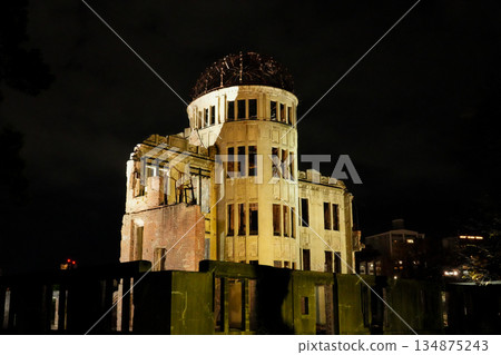 【世界遺產】廣島原子彈爆炸圓頂屋夜景（攝於2025年12月） 134875243