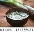 蔥味噌湯 134876084