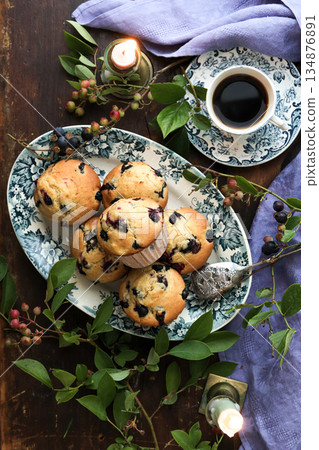 Blueberry muffin 134876891