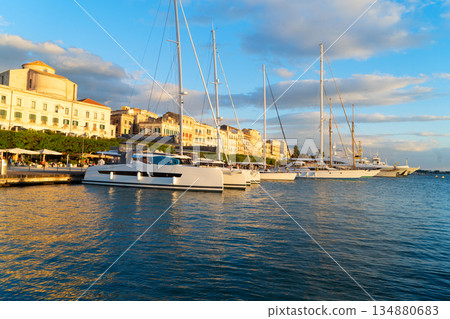 Syracuse old town, Sicily Italy 134880683