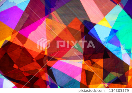 彩色玻璃風格圖案 134885379