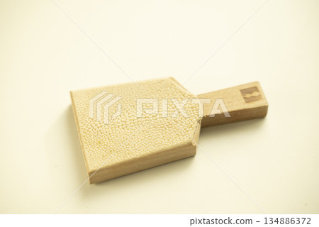 Shark skin peel 134886372