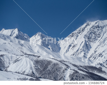 Snow-capped mountains of the Northern Alps, Hakuba Village, Nagano Prefecture Snow-capped mountains of the Northern Alps, Hakuba Village, Nagano Prefecture 134886724