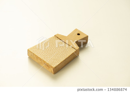 鯊魚皮剝落 鯊魚皮剝落 134886874
