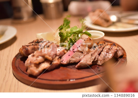 Roast pork Roast pork 134889016