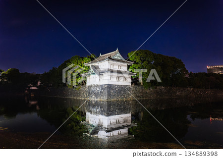 皇居辰巳塔2025/26新年假期燈光秀 皇居辰巳塔2025/26新年假期燈光秀 134889398