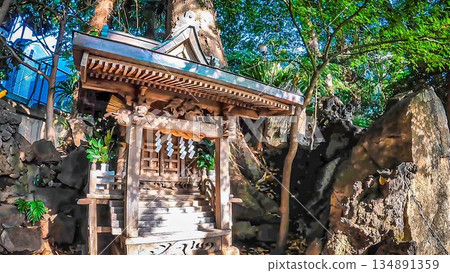 東京都大田區北瀨足 1 目清水久保弁財天。大約300年前，這裡供奉弁財天。 134891359