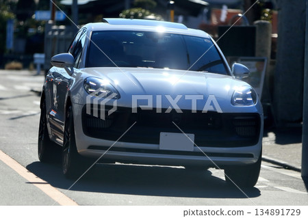 德國製造的SUV 德國製造的SUV 134891729