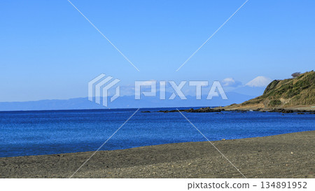 Winter in Wada Nagahama on the Miura Peninsula Winter in Wada Nagahama on the Miura Peninsula 134891952