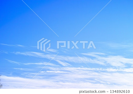 藍色的天空和雲圖像 藍色的天空和雲圖像 134892610