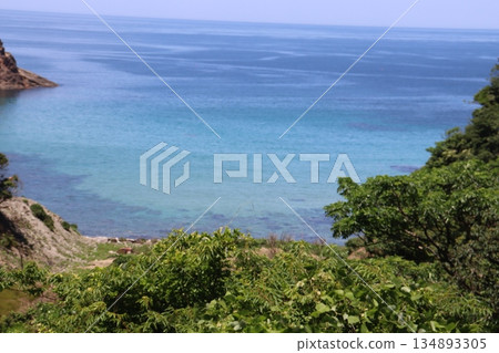 隨著藍天和大海 隨著藍天和大海 134893305