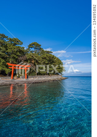 Morokuchi Shrine Torii, Suruga Bay and Mt.Fuji "Toda, Numazu City" Morokuchi Shrine Torii, Suruga Bay and Mt.Fuji "Toda, Numazu City" 134895892