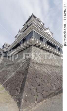 It is worth visiting Kumamoto castle now It is worth visiting Kumamoto castle now 134896116