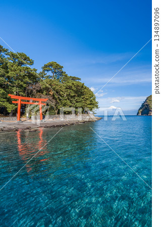 Morokuchi Shrine Torii, Suruga Bay and Mt.Fuji "Toda, Numazu City" Morokuchi Shrine Torii, Suruga Bay and Mt.Fuji "Toda, Numazu City" 134897096