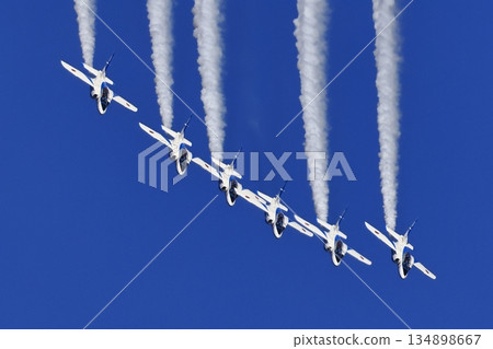 Blue Impulse  134898667