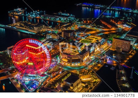 Night view from the Landmark Tower Sky Garden 134901778