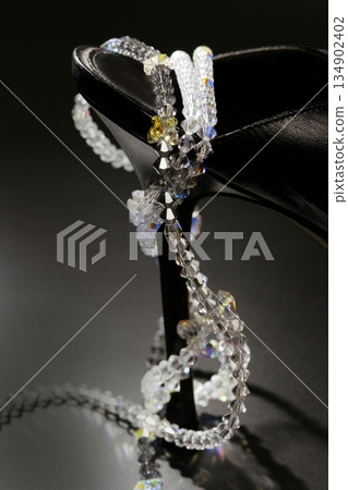 jewels around a fashion black shoe heel jewels around a fashion black shoe heel 134902402