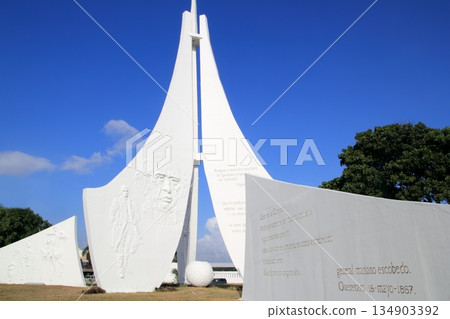 Cancun city statue monument about Mexico History Cancun city statue monument about Mexico History 134903392