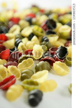 Italian pasta texture, clam shell shape Italian pasta texture, clam shell shape 134903513