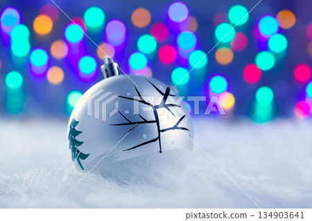 Christmas babule in silver with tree and lights 134903641