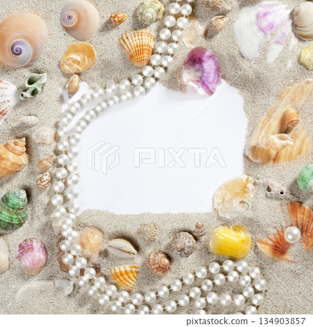border frame summer beach shell pearl necklace border frame summer beach shell pearl necklace 134903857